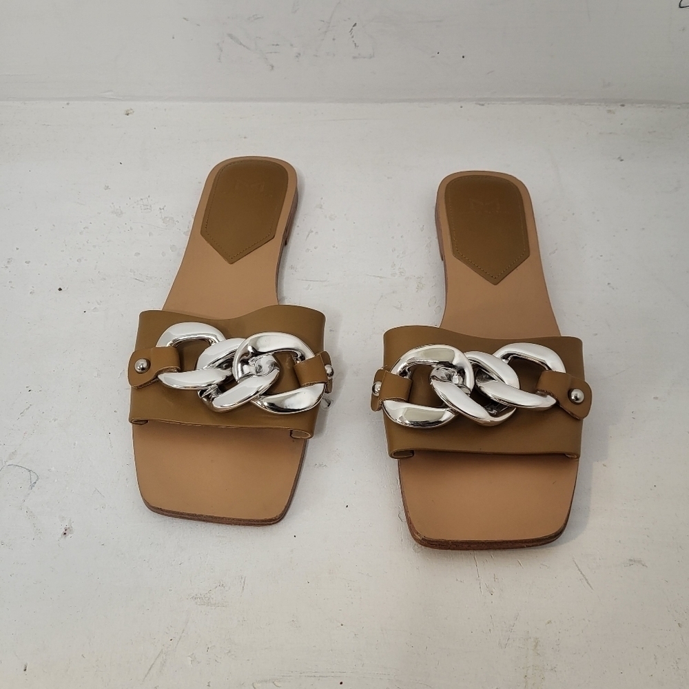 Marc Fisher LTD Chunky Chain Sandal Size 9M